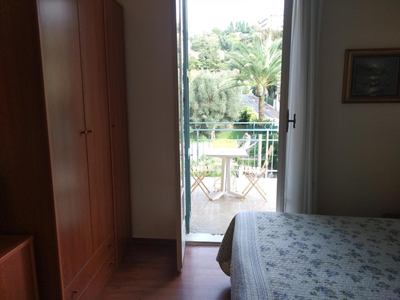 Hotel Lucciola บอร์ดิเกรา ภายนอก รูปภาพ
