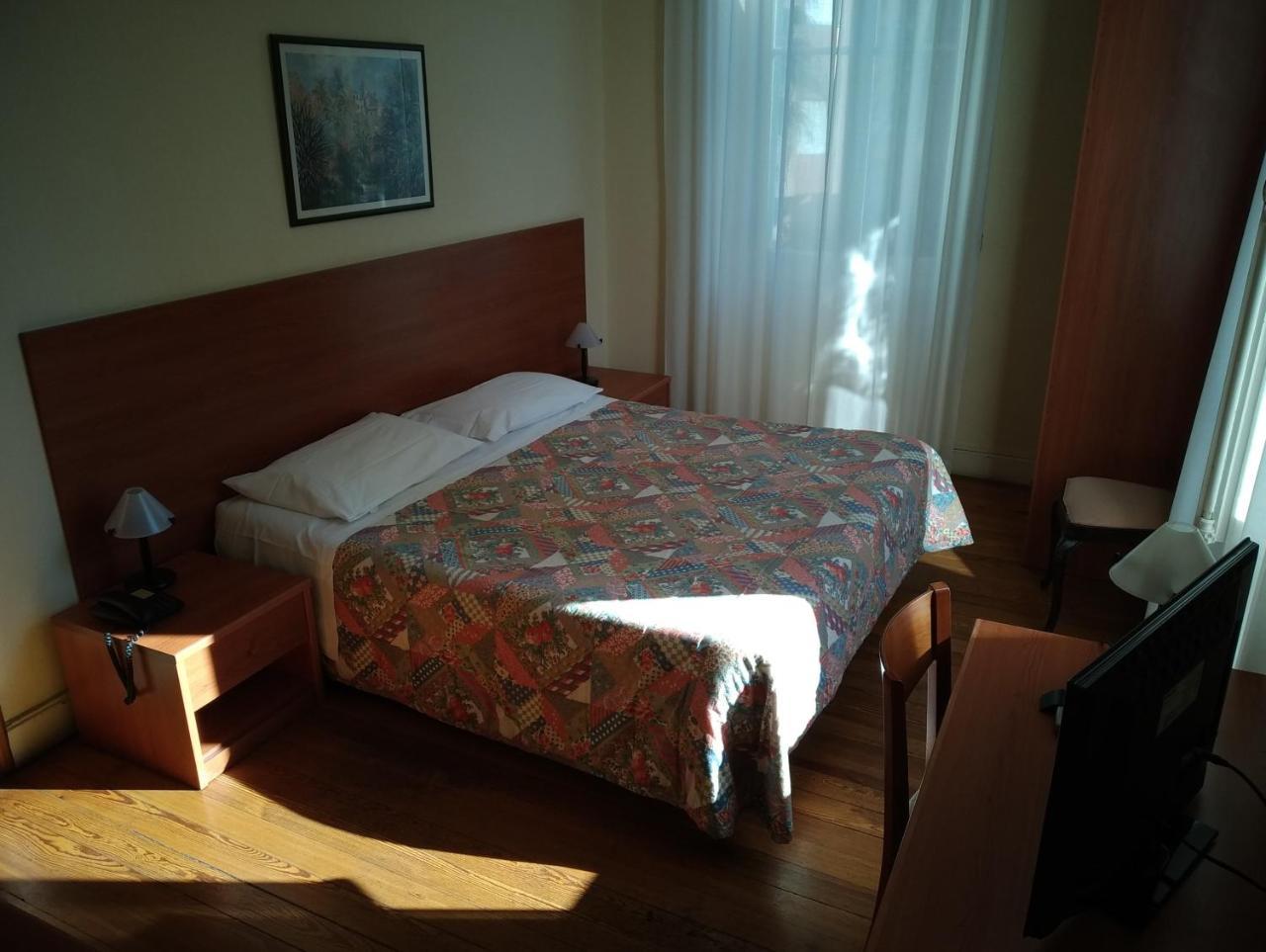 Hotel Lucciola บอร์ดิเกรา ภายนอก รูปภาพ